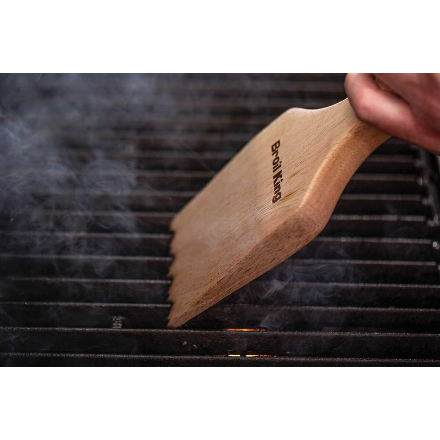 Broil King 17.75 In. Wood Grill Scraper Image 2