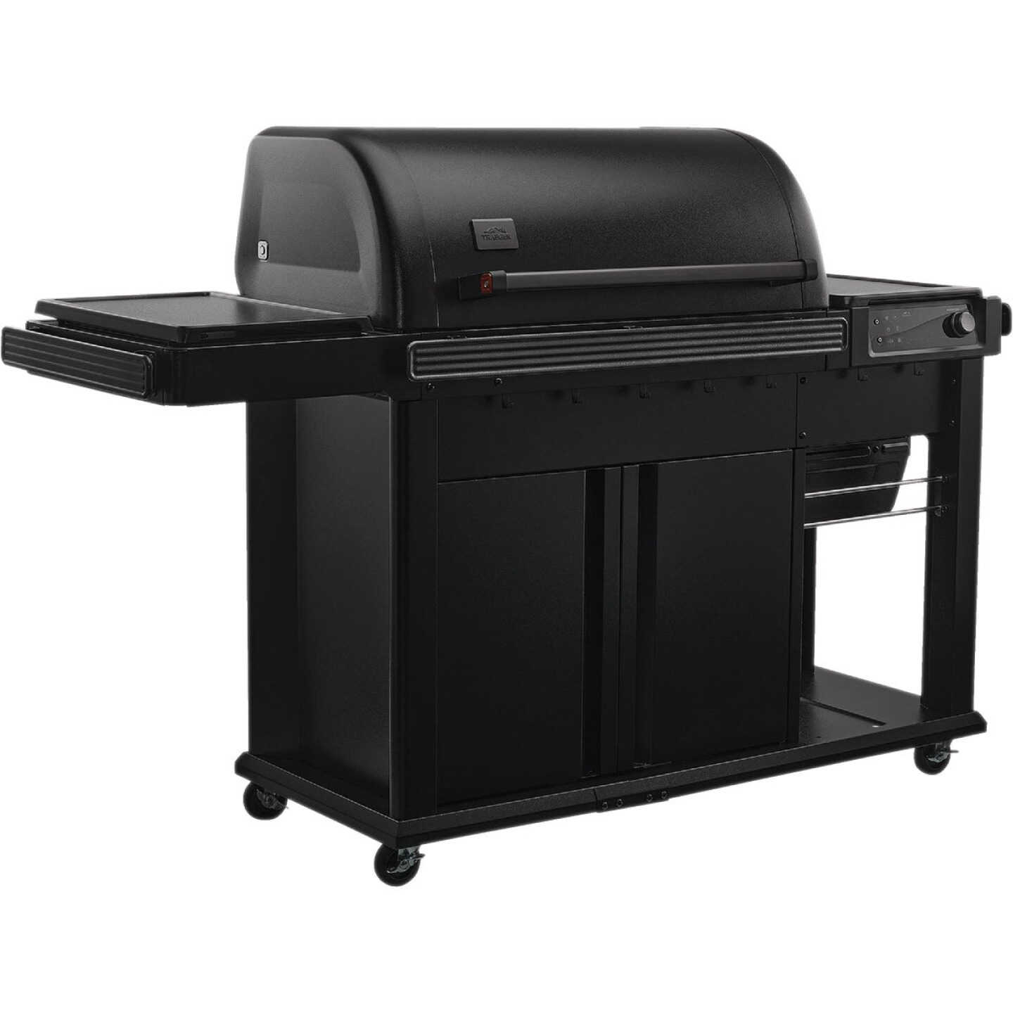 Traeger Woodridge Elite WiFire Pellet Grill Image 15