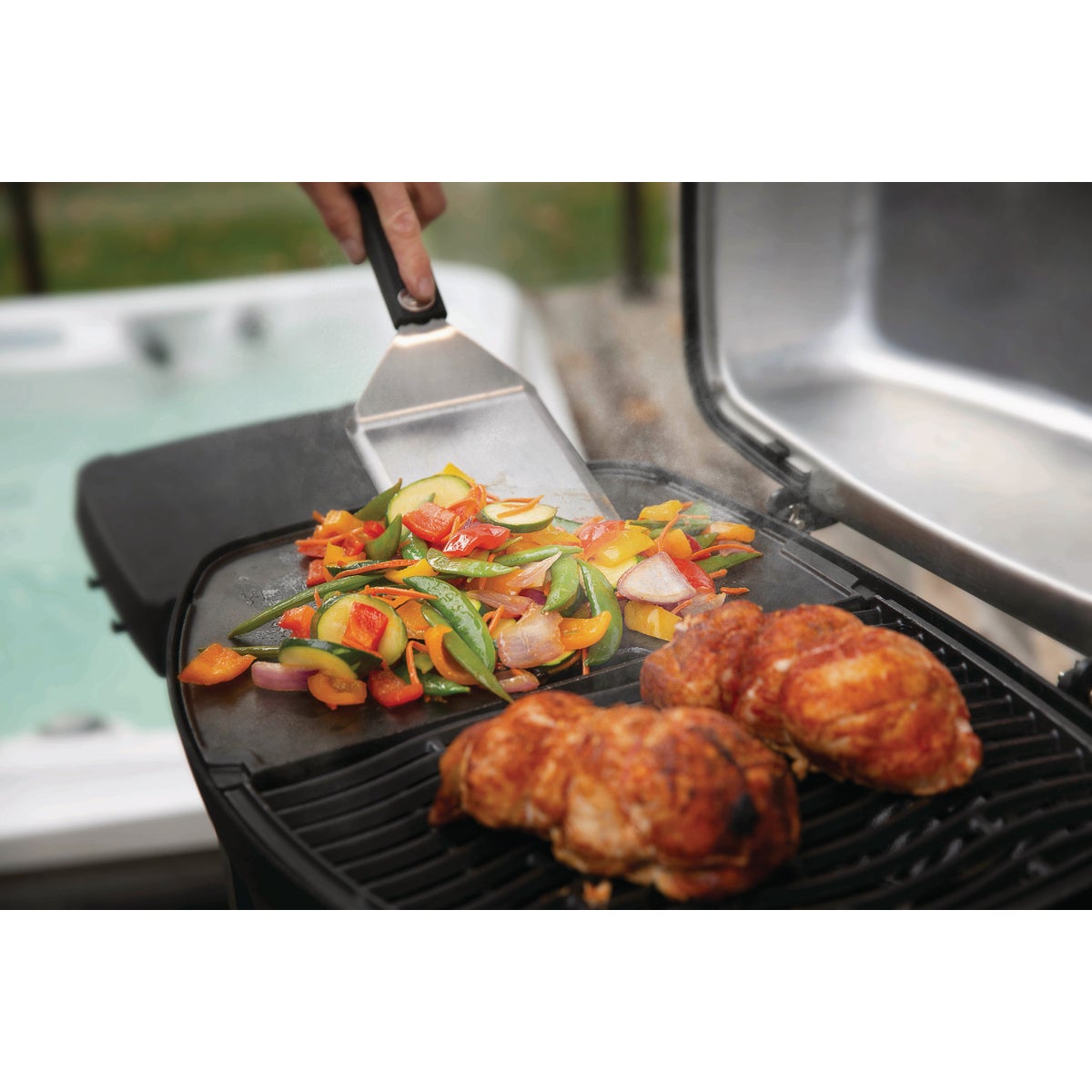 Napoleon TravelQ PRO285E Portable Electric Grill, Black Image 4