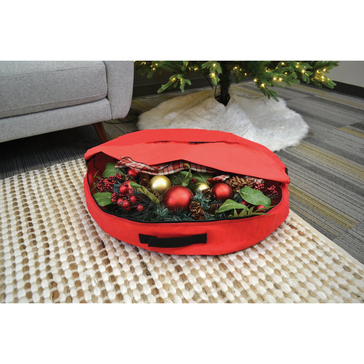 Simple Living Solutions 36 In. Wreath Bag Image 3