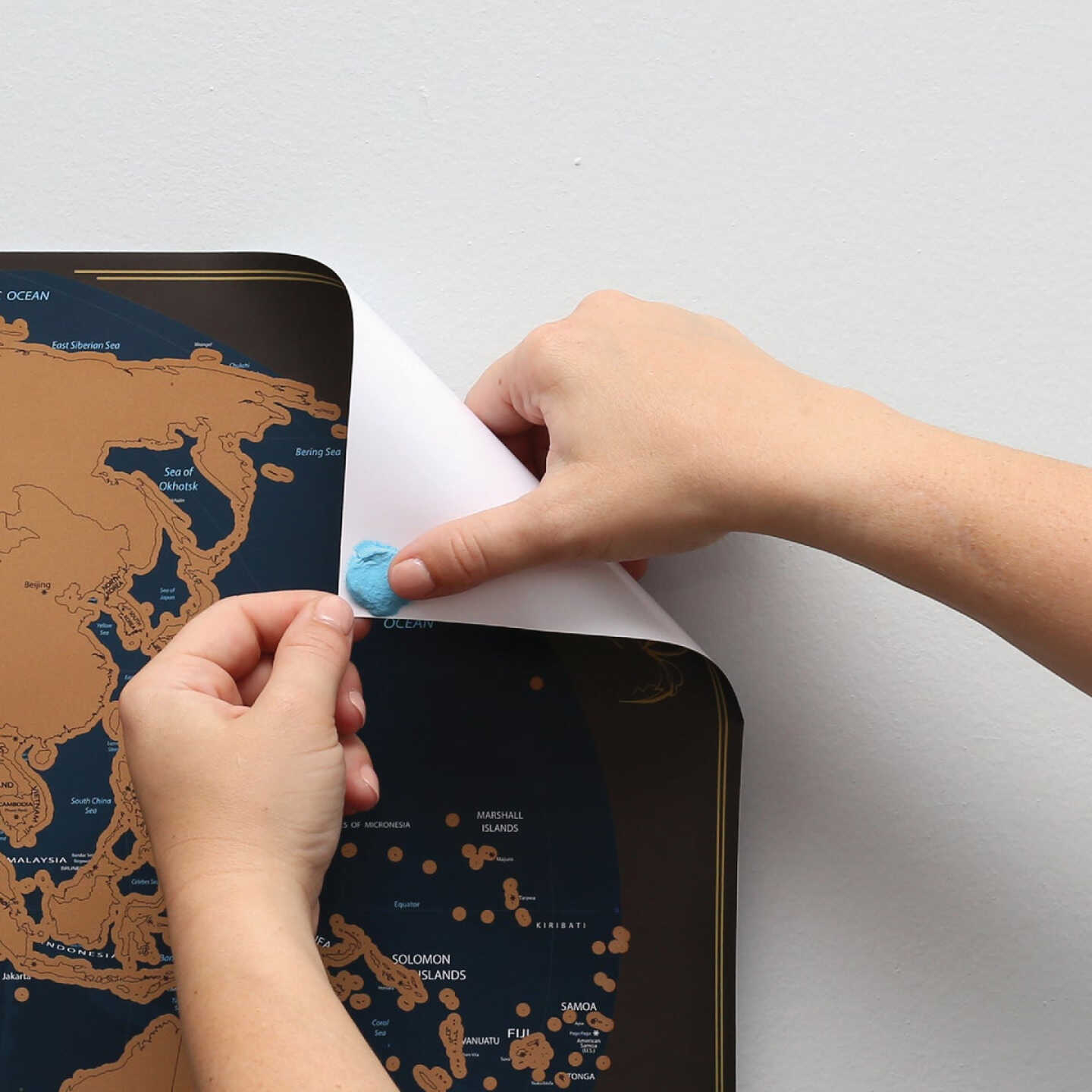 DAP RapidFuse Blue Stik 1 Oz. Blue Reusable Adhesive Putty Image 7