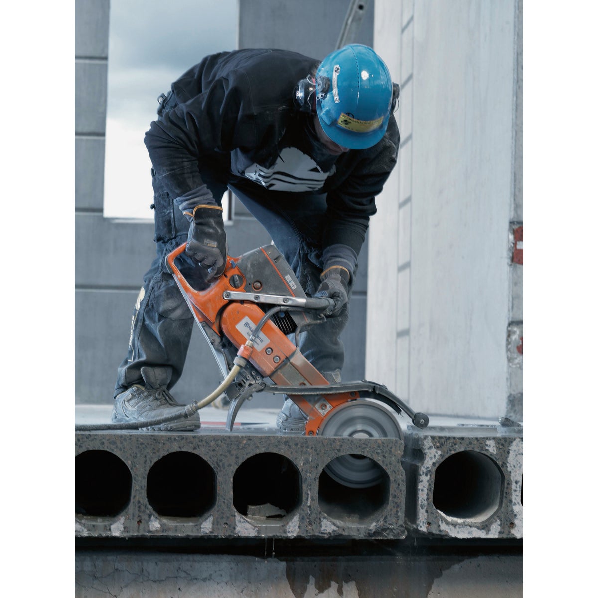 Husqvarna K760 9 In.  Power Cutter Image 2