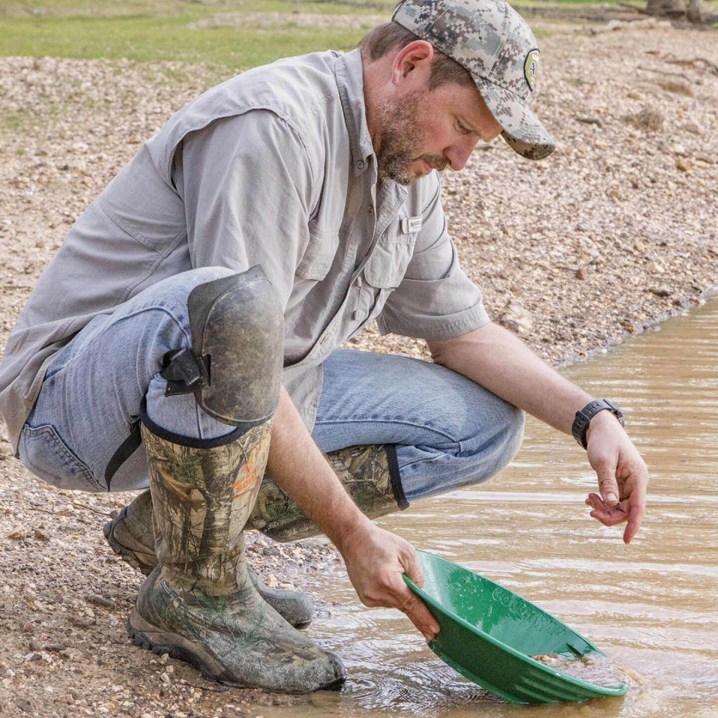 Garrett Gold Pan Kit with Gold Trap Image 5